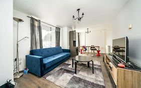 2 Bed Apartment, Shoreditch - Sk